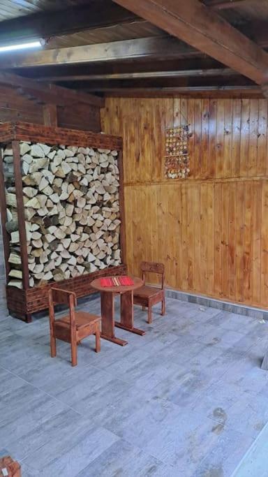 Къща Под Наем-Нощувки Tărgovište Esterno foto